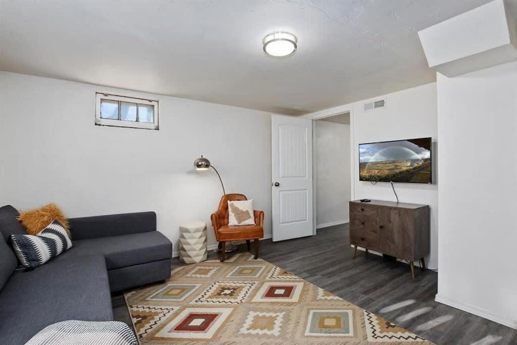 #Stayinmydistrict Twin Falls Pendleton Chic Suite Exterior photo